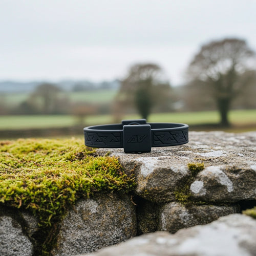 AV Edge Legend Wellness Wristband, noir in medical-grade silicone
