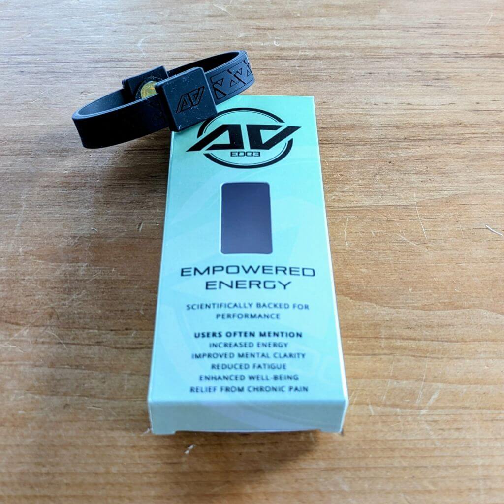 AV Edge Legend Wellness Wristband in Noir unboxed